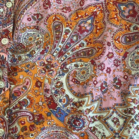 Lands End women’s long sleeve button down shirt pink/white/orange paisley print - Picture 5 of 7